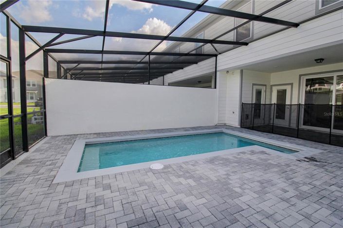 Image No.38-5 Bed Townhouse for sale