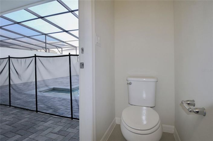 Image No.41-5 Bed Townhouse for sale