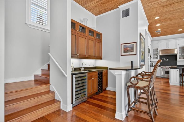 Image No.7-4 Bed Property for sale