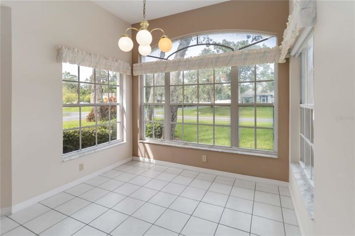 Image No.16-3 Bed Property for sale