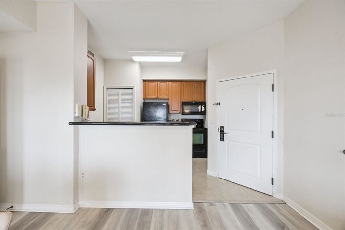 Image No.14-2 Bed Property for sale