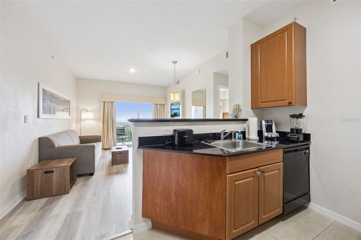 Image No.17-2 Bed Property for sale