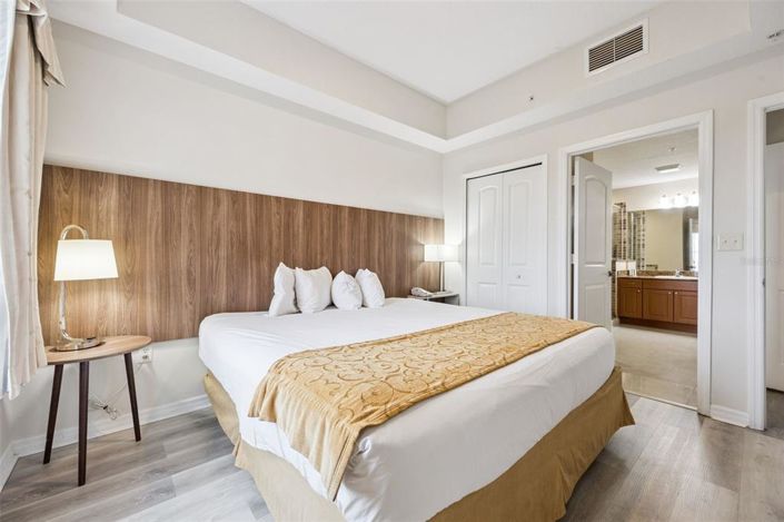 Image No.19-2 Bed Property for sale