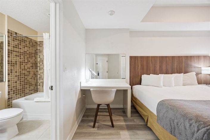 Image No.28-2 Bed Property for sale