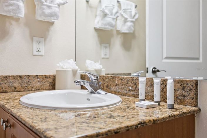 Image No.42-2 Bed Property for sale