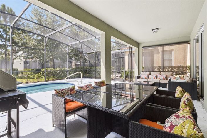 Image No.9-6 Bed Property for sale