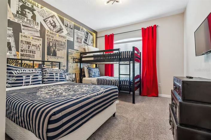 Image No.23-5 Bed Property for sale