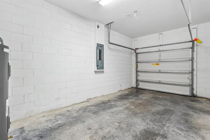 Image No.33-5 Bed Property for sale