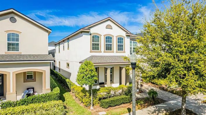 Image No.42-5 Bed Property for sale