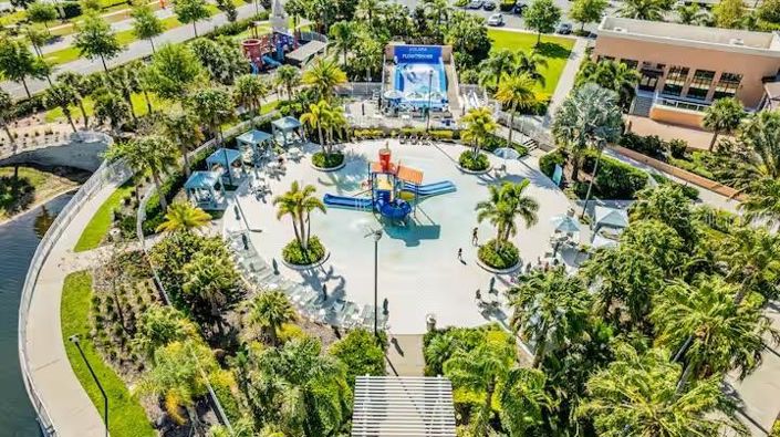 Image No.56-5 Bed Property for sale