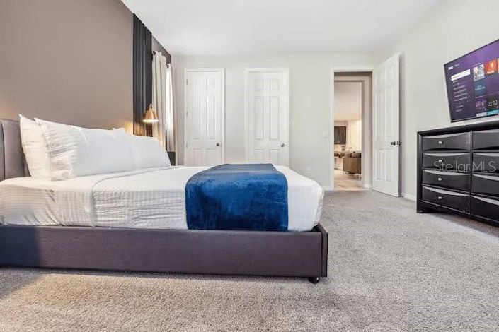 Image No.9-5 Bed Property for sale