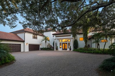 5 Bed Property for sale