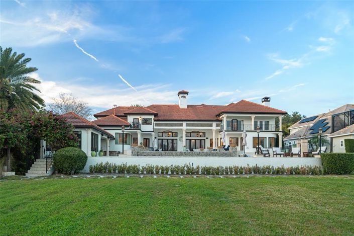 Image No.52-5 Bed Property for sale