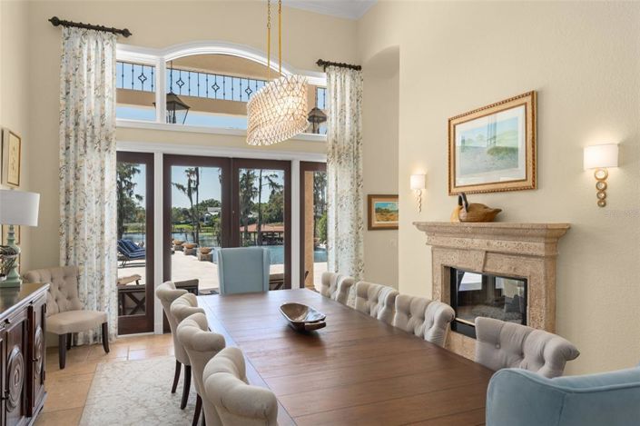 Image No.9-5 Bed Property for sale