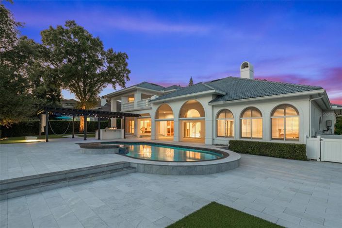 Image No.2-3 Bed Property for sale