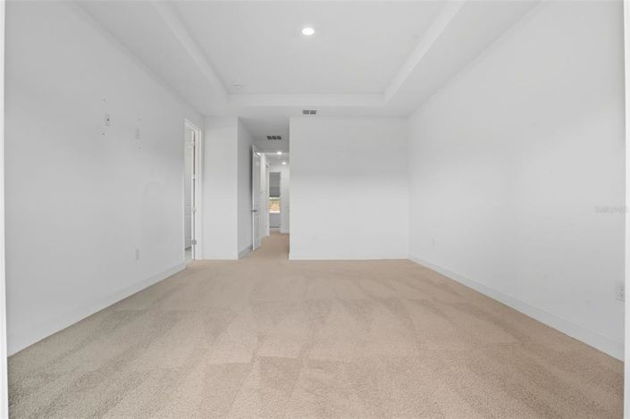 Image No.20-4 Bed Property for sale