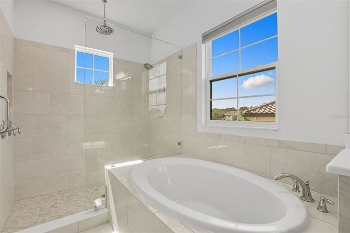 Image No.24-4 Bed Property for sale