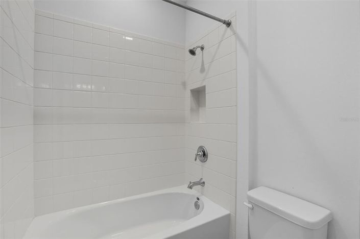 Image No.30-4 Bed Property for sale