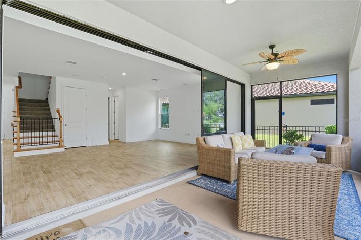 Image No.43-4 Bed Property for sale