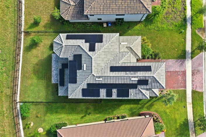 Image No.56-4 Bed Property for sale