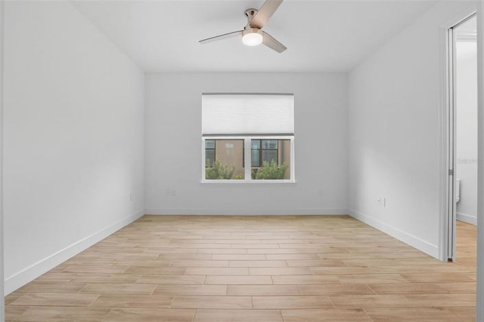 Image No.8-4 Bed Property for sale