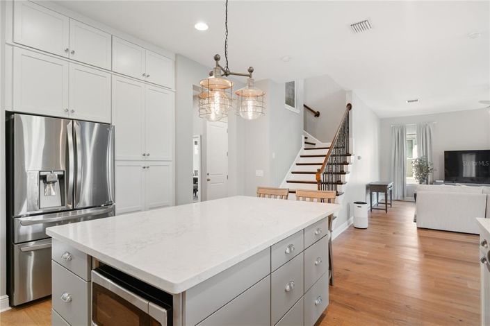 Image No.24-4 Bed Property for sale