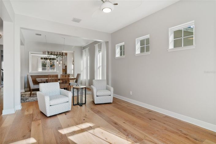 Image No.8-4 Bed Property for sale