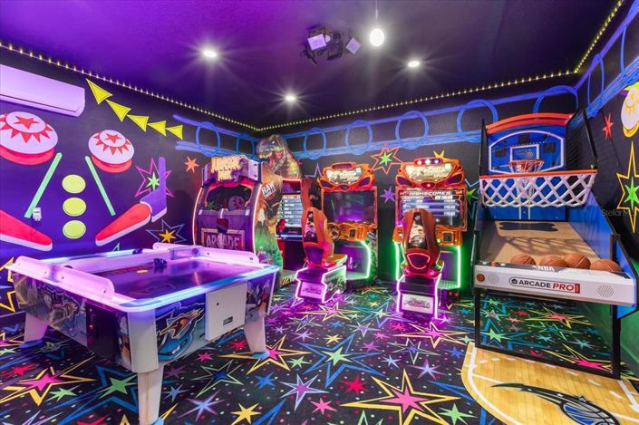 Image No.35-5 Bed Property for sale