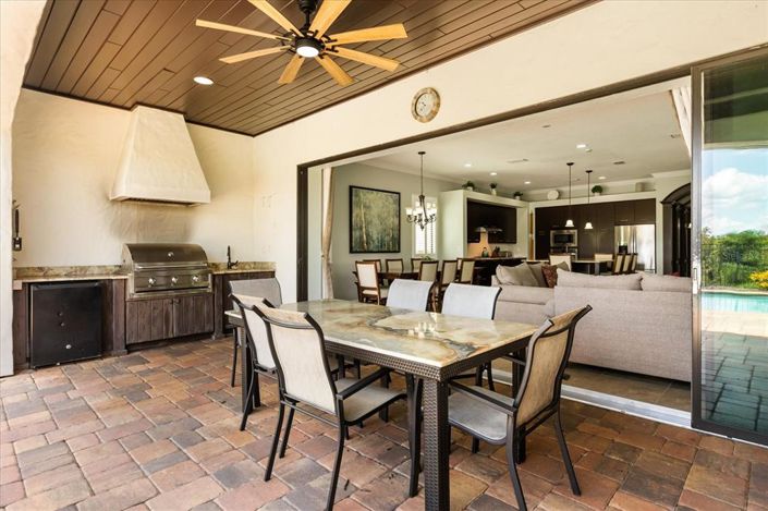 Image No.39-5 Bed Property for sale