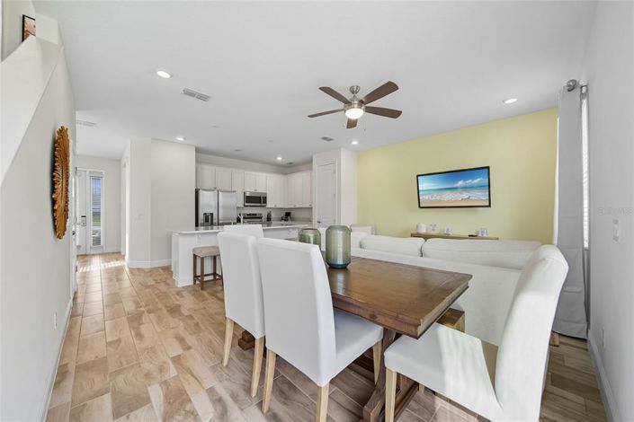 Image No.16-4 Bed Townhouse for sale