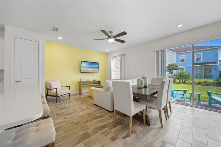 Image No.17-4 Bed Townhouse for sale