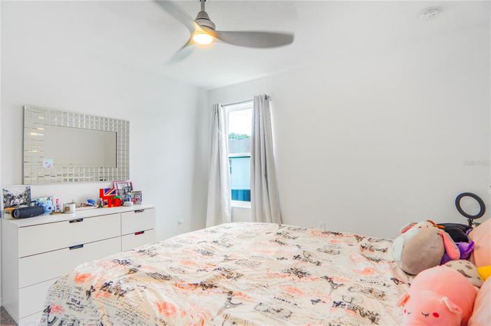 Image No.21-4 Bed Townhouse for sale