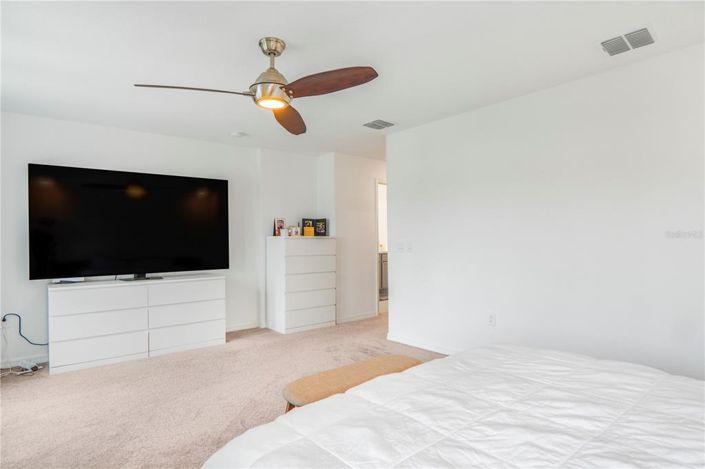 Image No.29-4 Bed Townhouse for sale