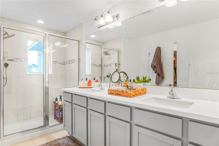 Image No.31-4 Bed Townhouse for sale