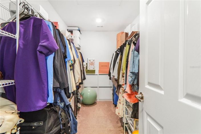 Image No.33-4 Bed Townhouse for sale