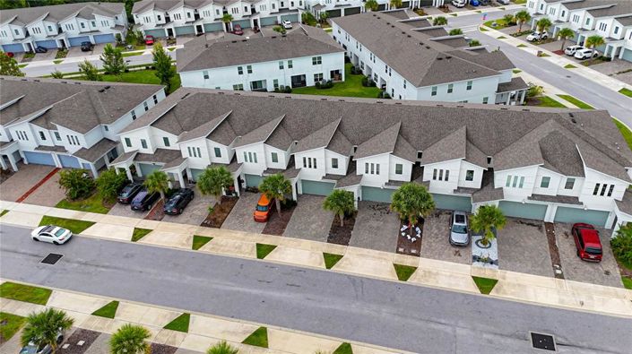 Image No.37-4 Bed Townhouse for sale