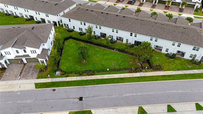 Image No.47-4 Bed Townhouse for sale