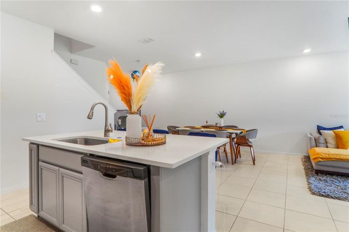 Image No.8-4 Bed Townhouse for sale