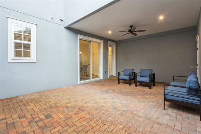 Image No.37-3 Bed Townhouse for sale