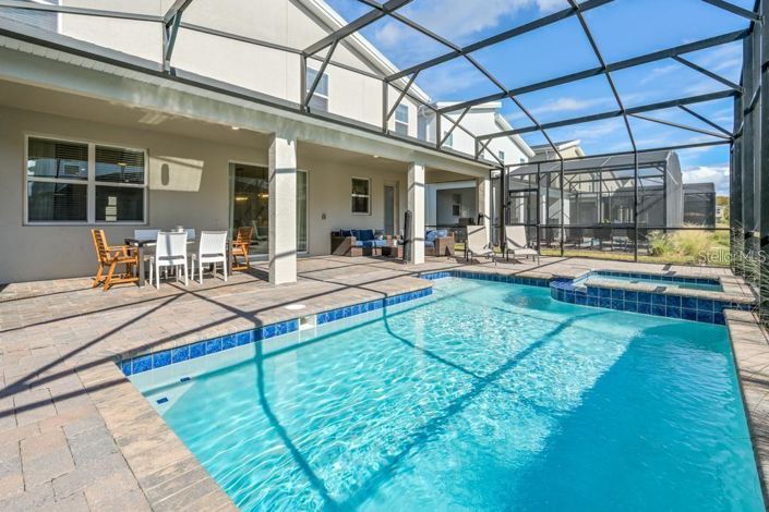 Image No.48-8 Bed Property for sale