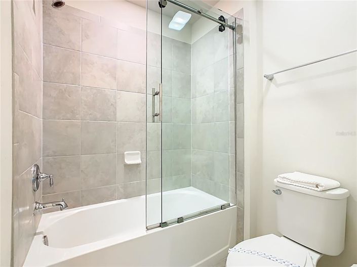 Image No.59-6 Bed Property for sale