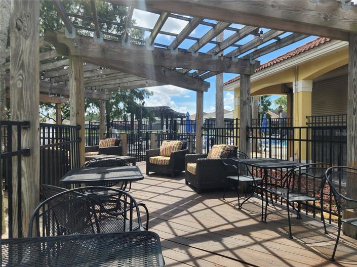 Image No.32-3 Bed Townhouse for sale