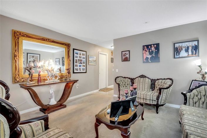 Image No.10-4 Bed Property for sale