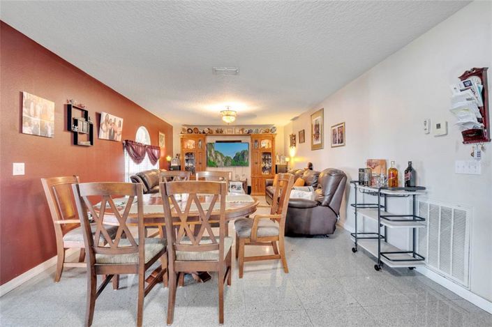 Image No.18-4 Bed Property for sale