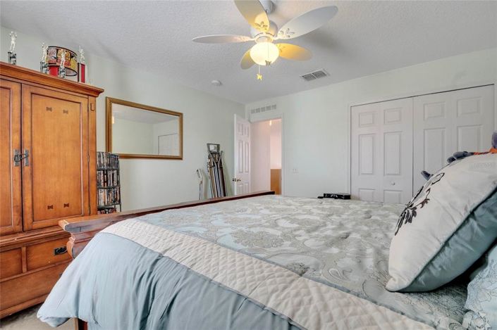 Image No.37-4 Bed Property for sale