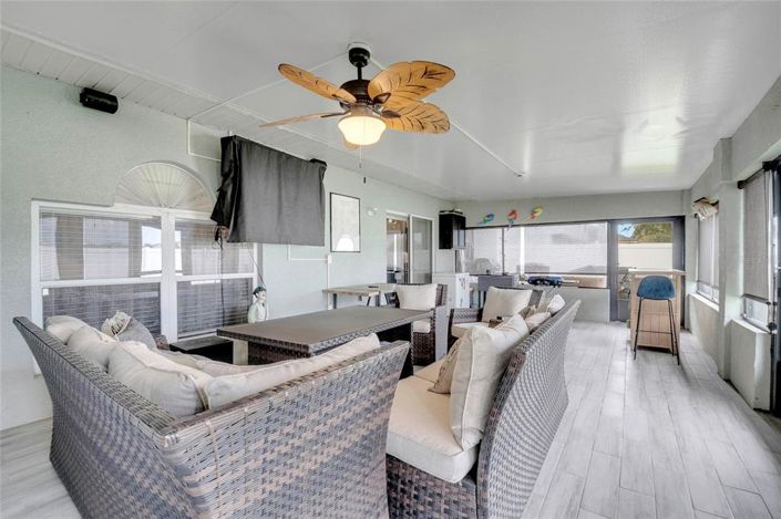 Image No.47-4 Bed Property for sale