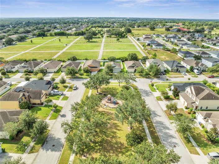 Image No.57-4 Bed Property for sale