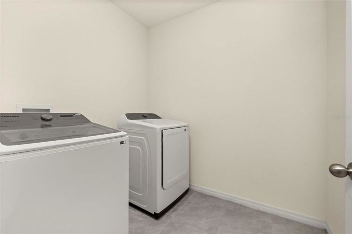 Image No.32-5 Bed Property for sale