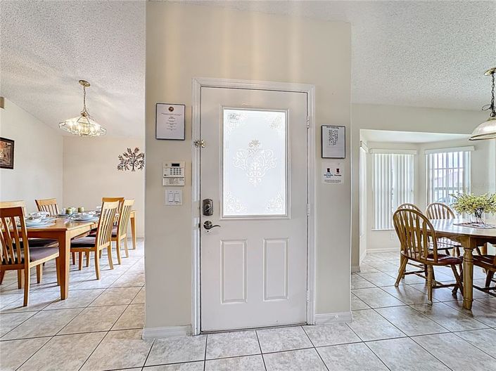 Image No.5-4 Bed Property for sale