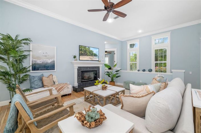 Image No.11-4 Bed Property for sale